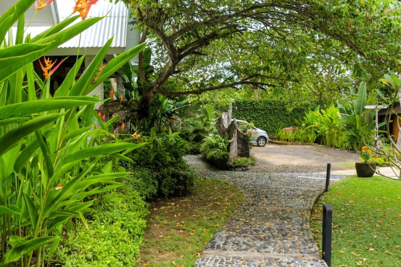 Chanteak Bali - Teak House 3 Джимбаран Экстерьер фото
